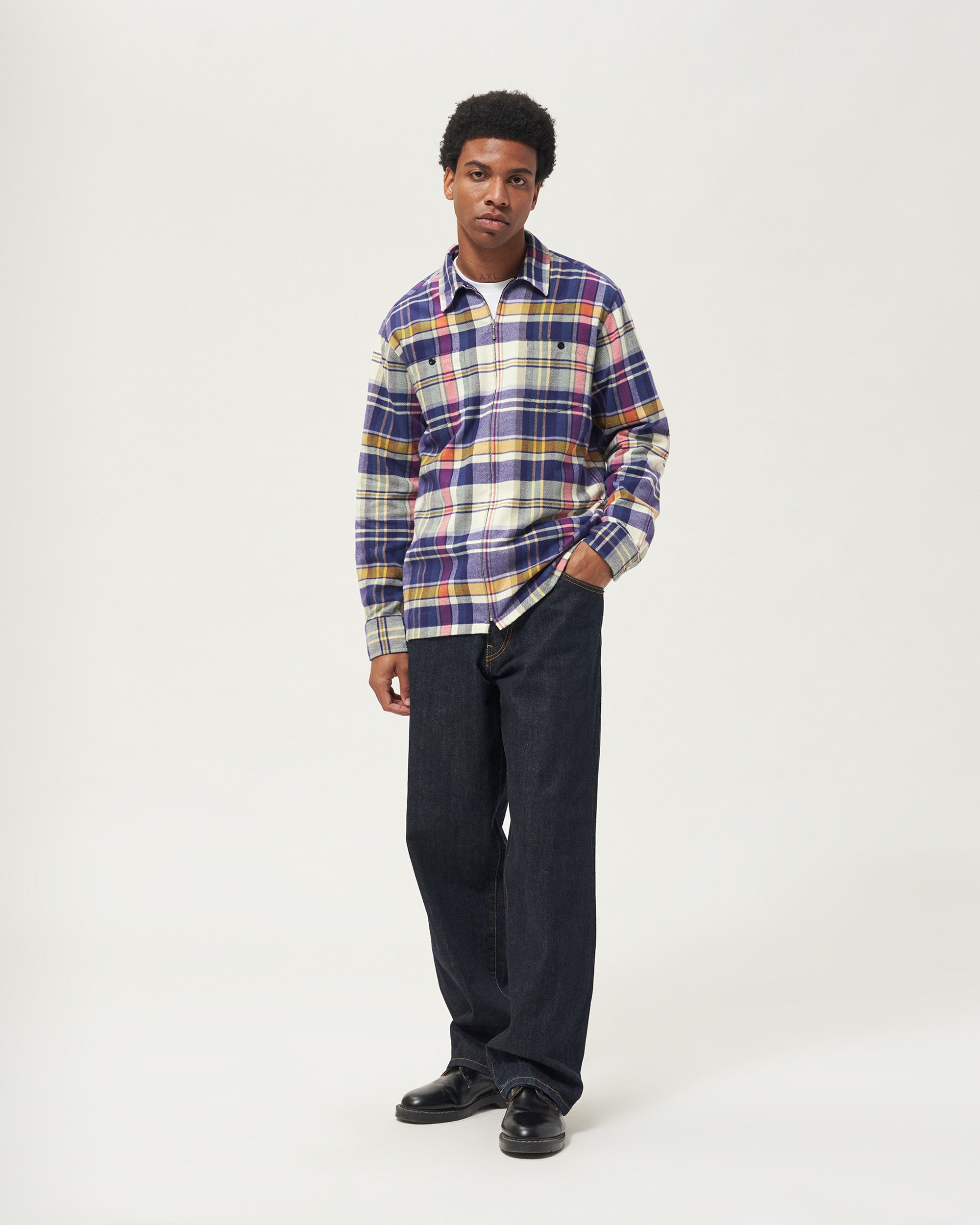 Lightweight Zip Flannel - Image 4