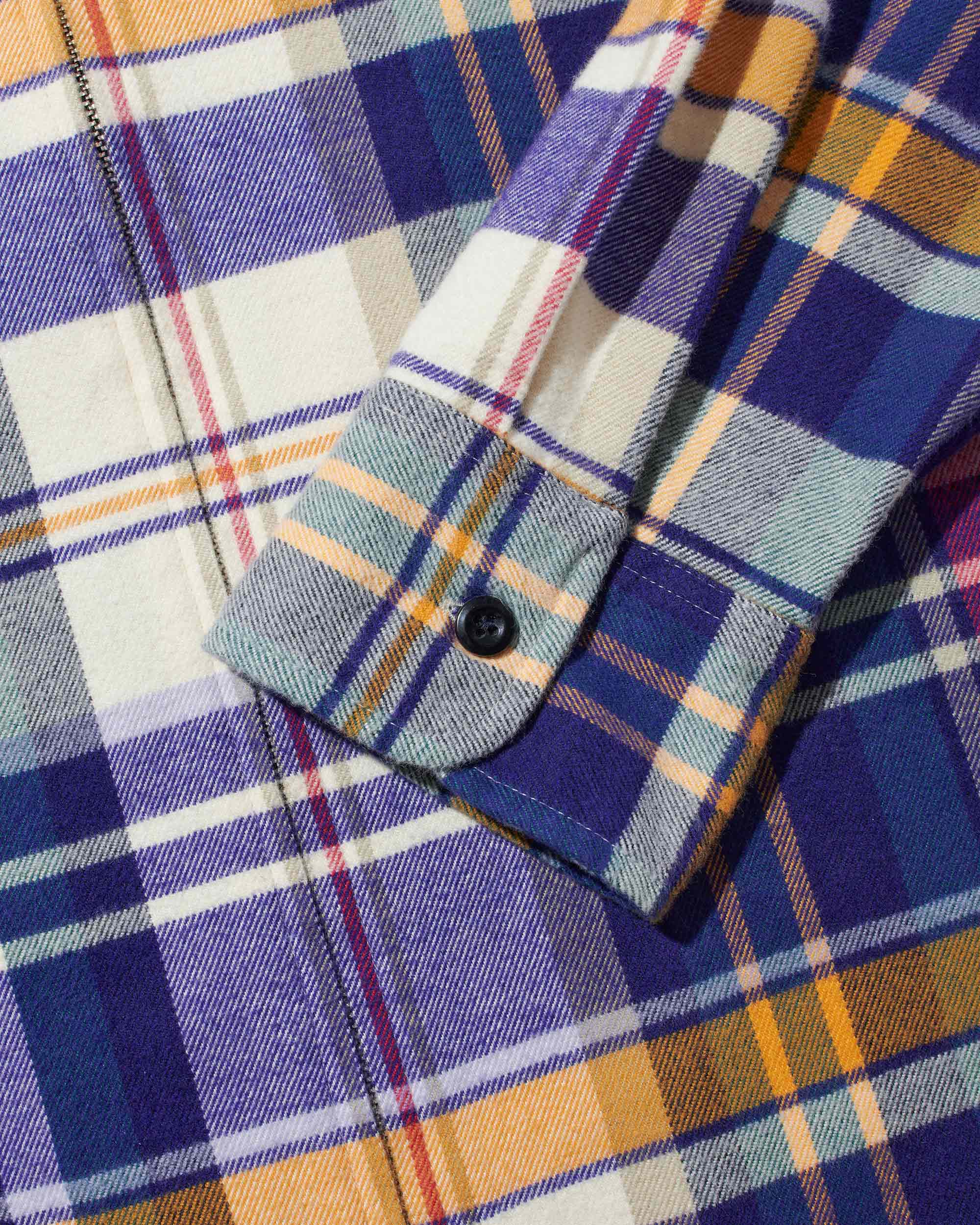 Lightweight Zip Flannel - Image 3