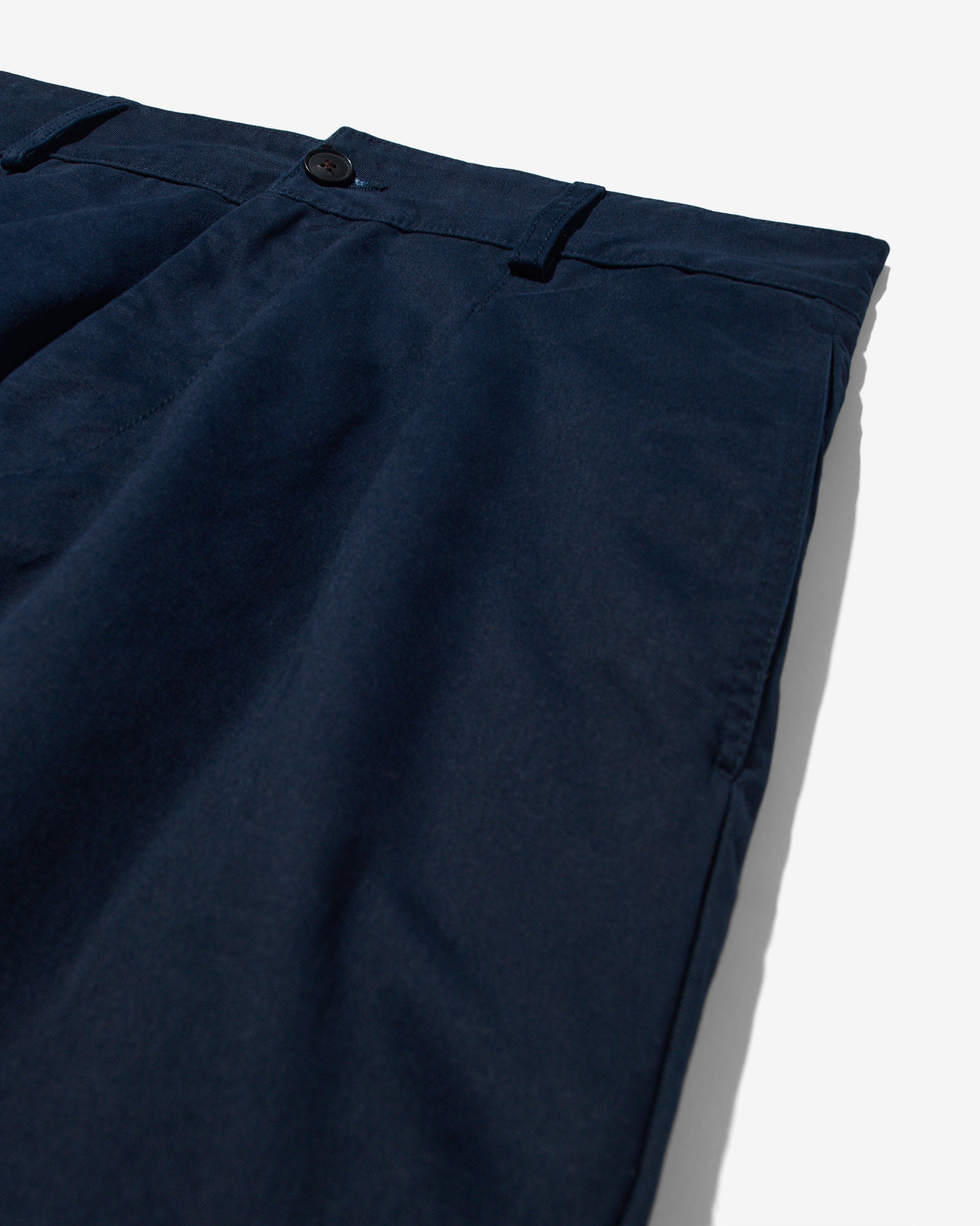 Single-Pleat Baggy Shorts - Image 7