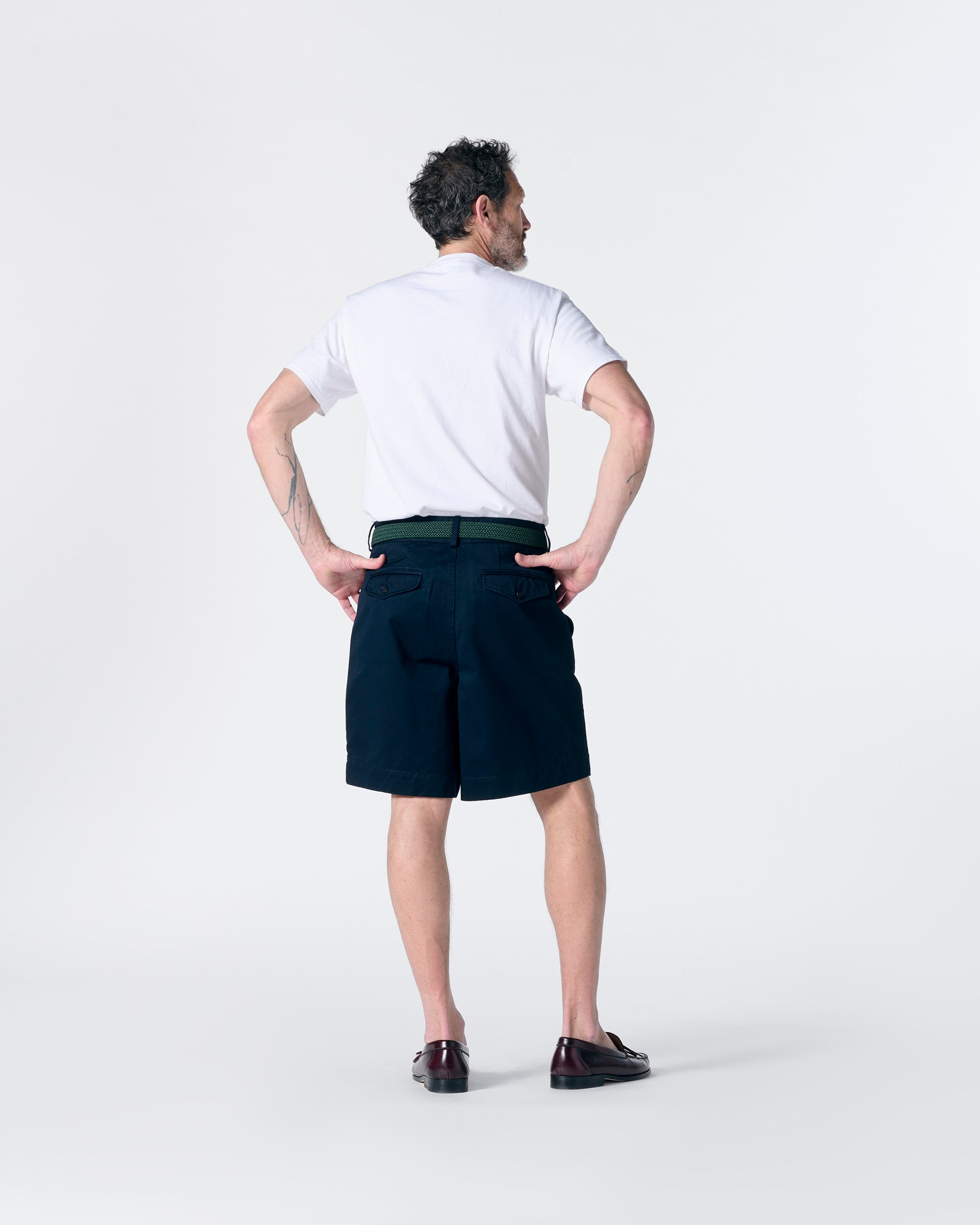 Single-Pleat Baggy Shorts - Image 10